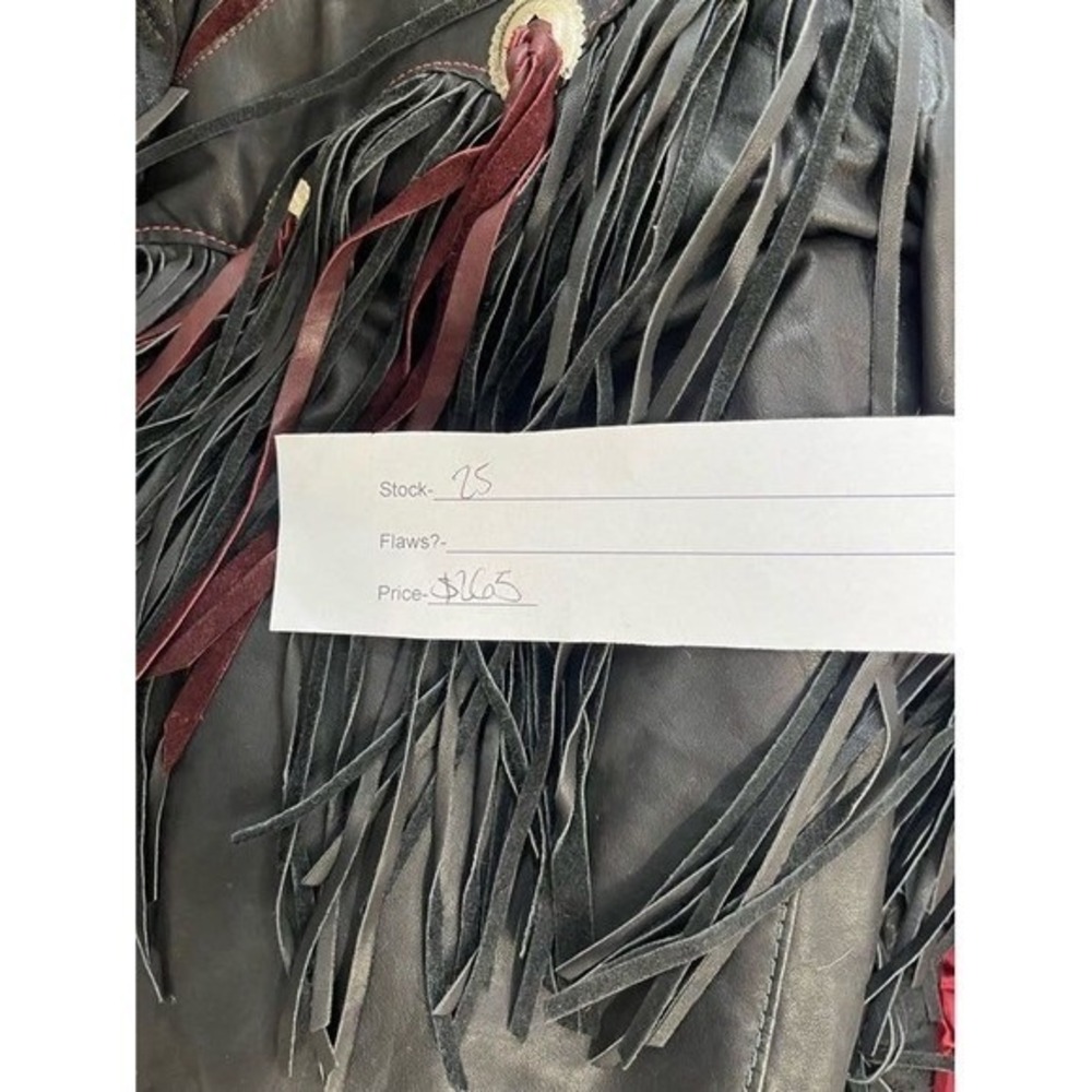 Vintage Dallas Leather Western Fringe Jacket‎ with Velvet Rose Appliqué - Picture 6 of 6